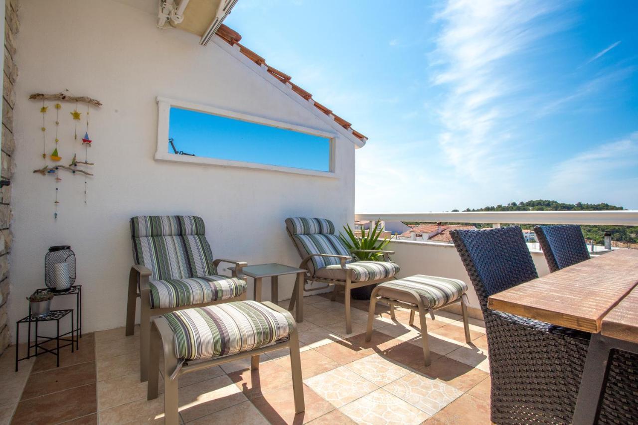 Peaceful Apartment With Beautiful View Hvar Town Zewnętrze zdjęcie